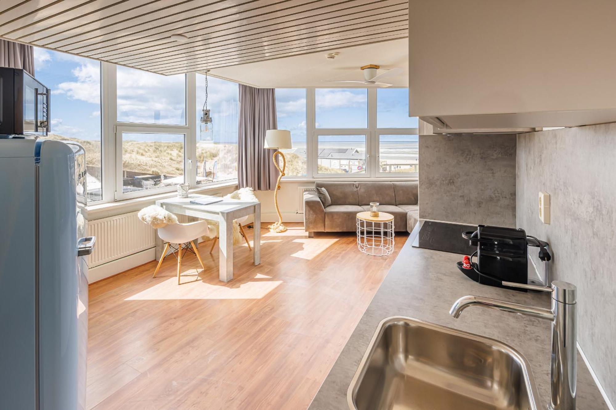 ברחן אן זיי Neptunus Appartementen חדר תמונה