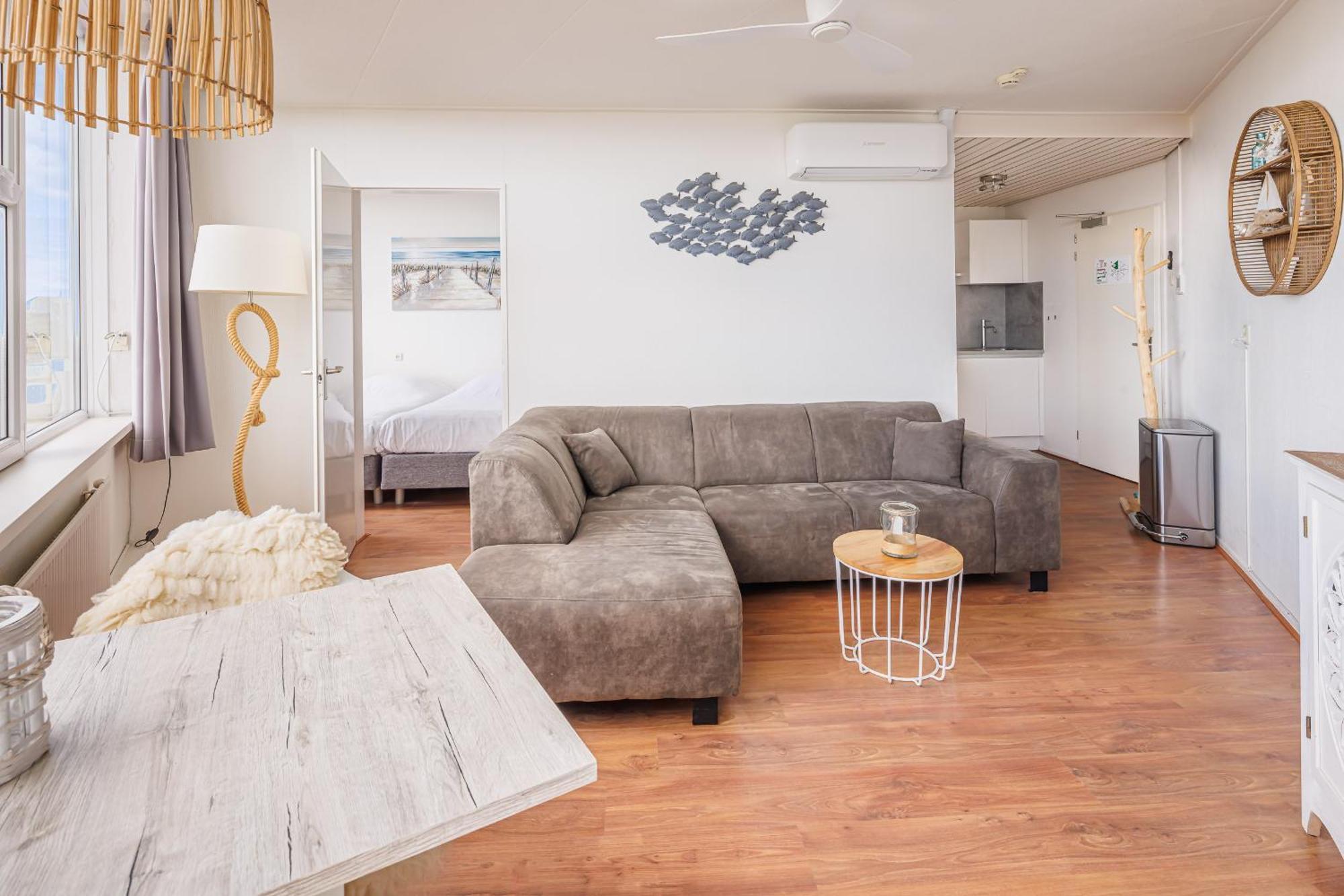 ברחן אן זיי Neptunus Appartementen חדר תמונה