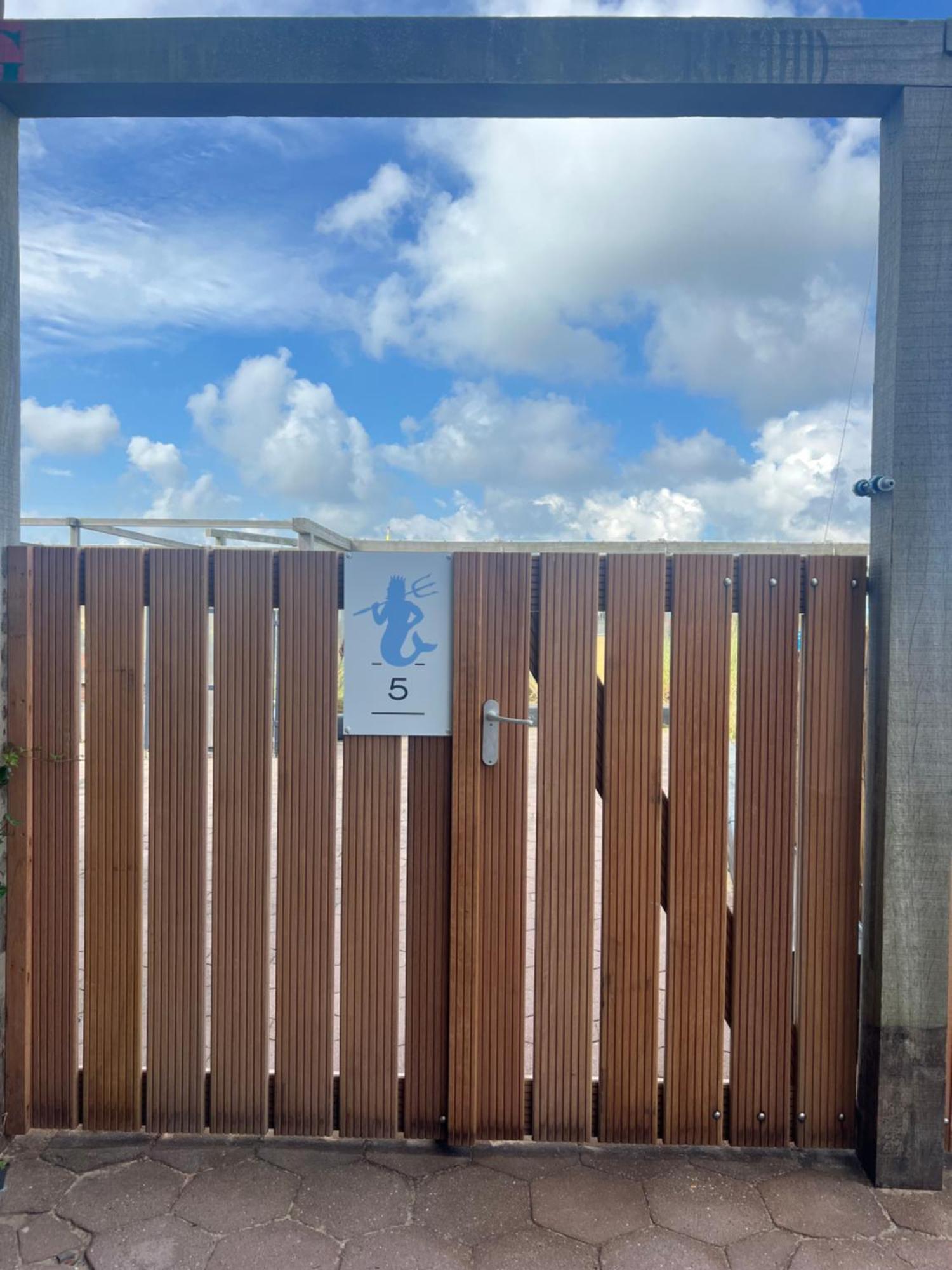 ברחן אן זיי Neptunus Appartementen חדר תמונה